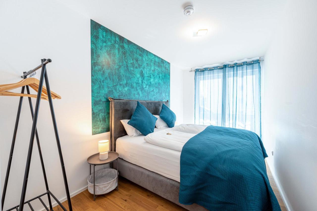 Lit Living: Luxus - Box Spring - Parking - Terrace Apartman Ludwigshafen am Rhein Kültér fotó