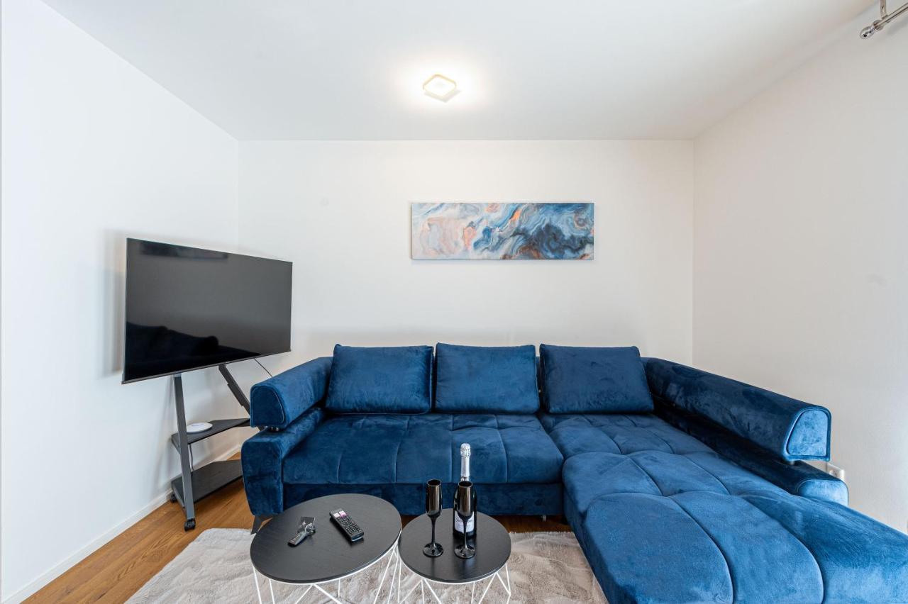 Lit Living: Luxus - Box Spring - Parking - Terrace Apartman Ludwigshafen am Rhein Kültér fotó